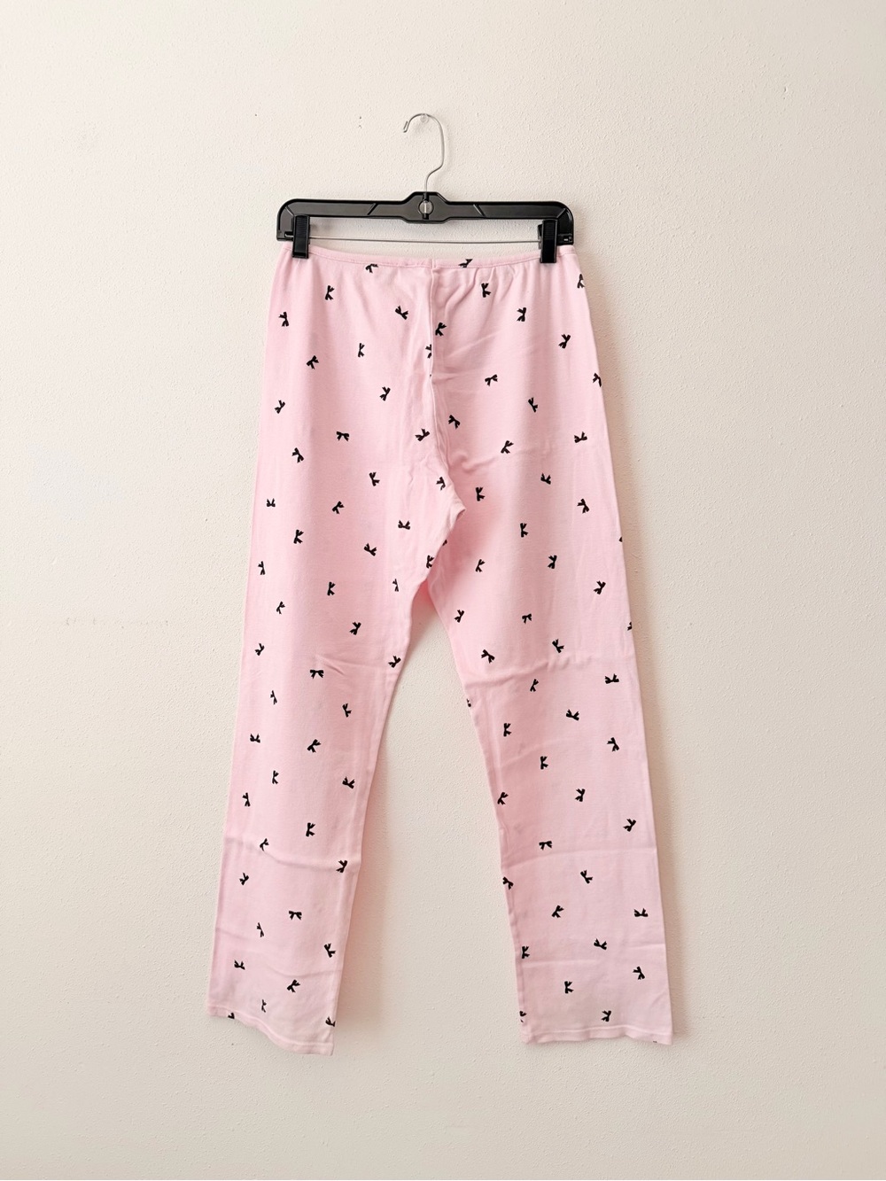 Vintage Victoria's Secret Light Pink Bow-Print Pajama Set - Picture 7 of 7